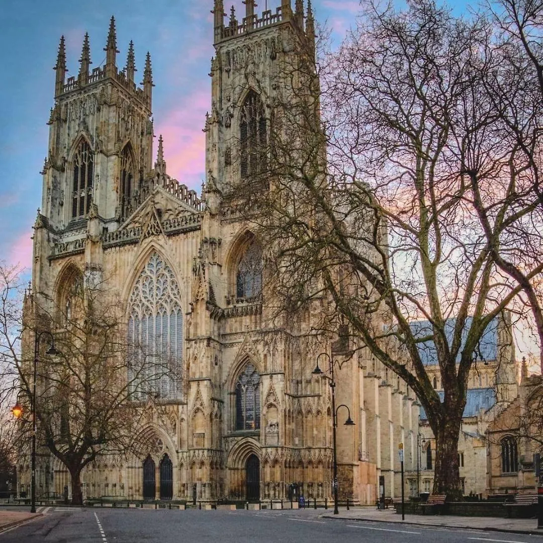 Luxury Apartment Suite Within The City Walls York 0*,